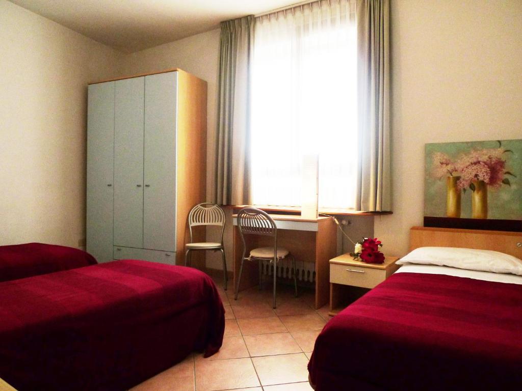 Girasole House Hotell Florens Rum bild