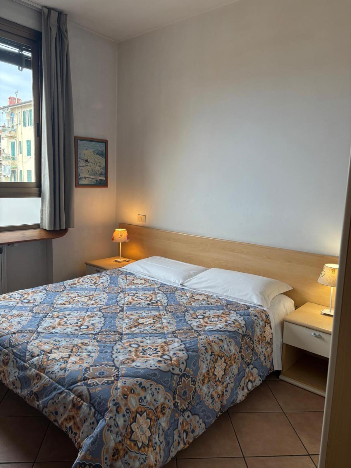 Girasole House Hotell Florens Rum bild