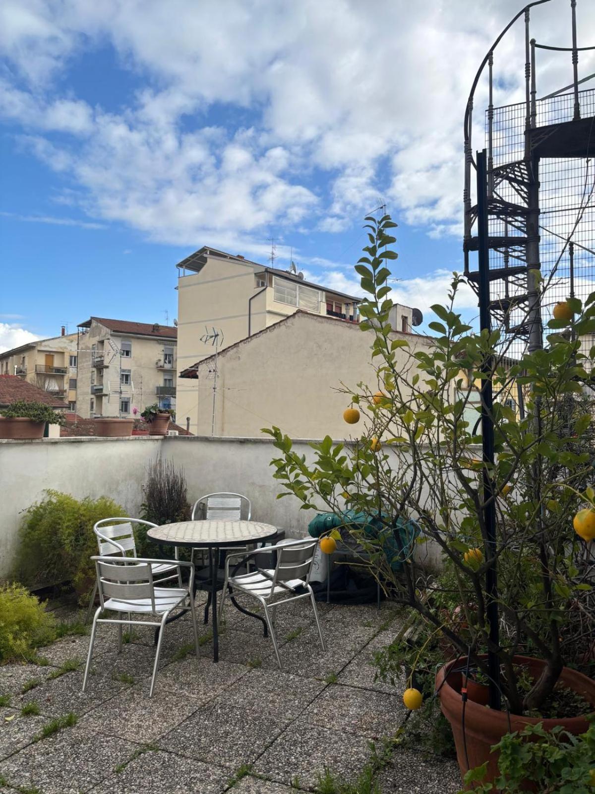 Girasole House Hotell Florens Exteriör bild