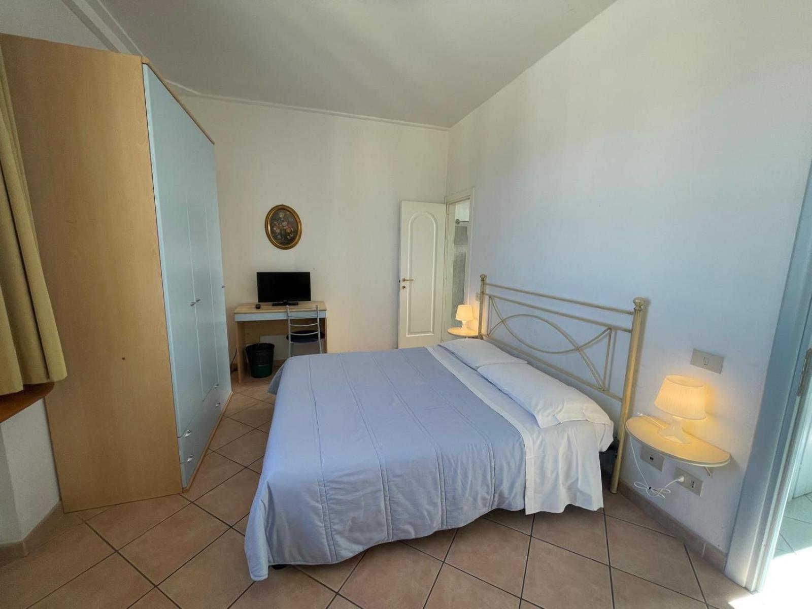 Girasole House Hotell Florens Rum bild